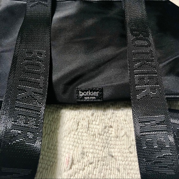 Small black backpack 🖤 - Picture 8 of 10